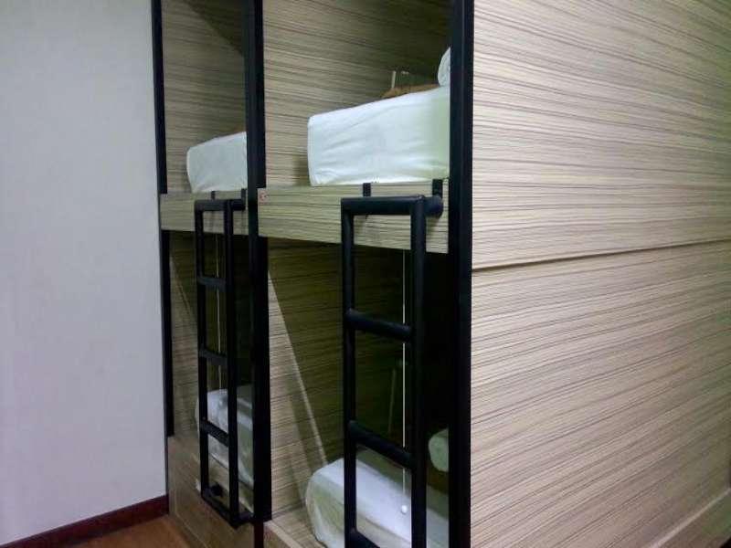 Cx Hostel Kuta Raya المظهر الخارجي الصورة