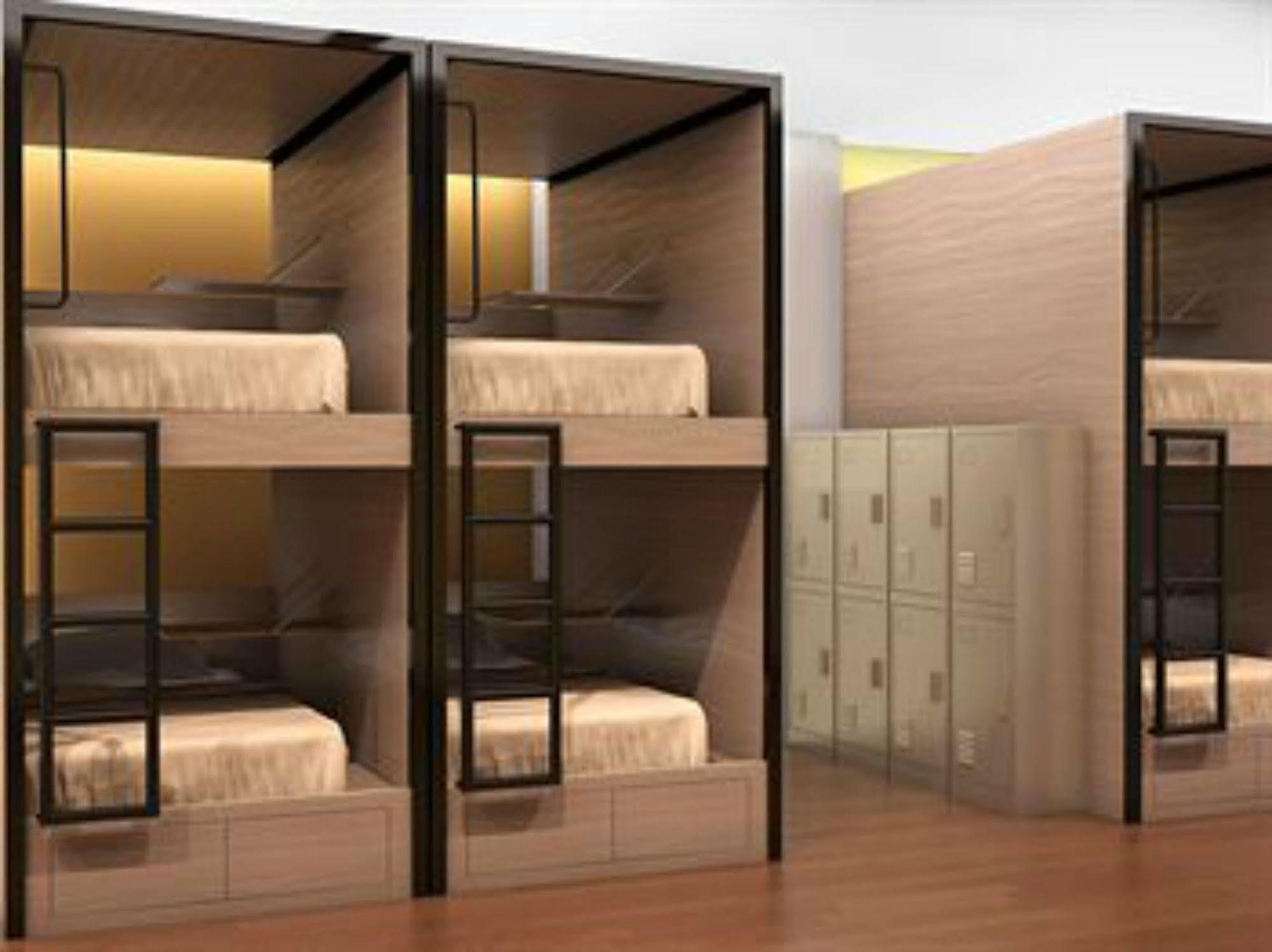Cx Hostel Kuta Raya المظهر الخارجي الصورة